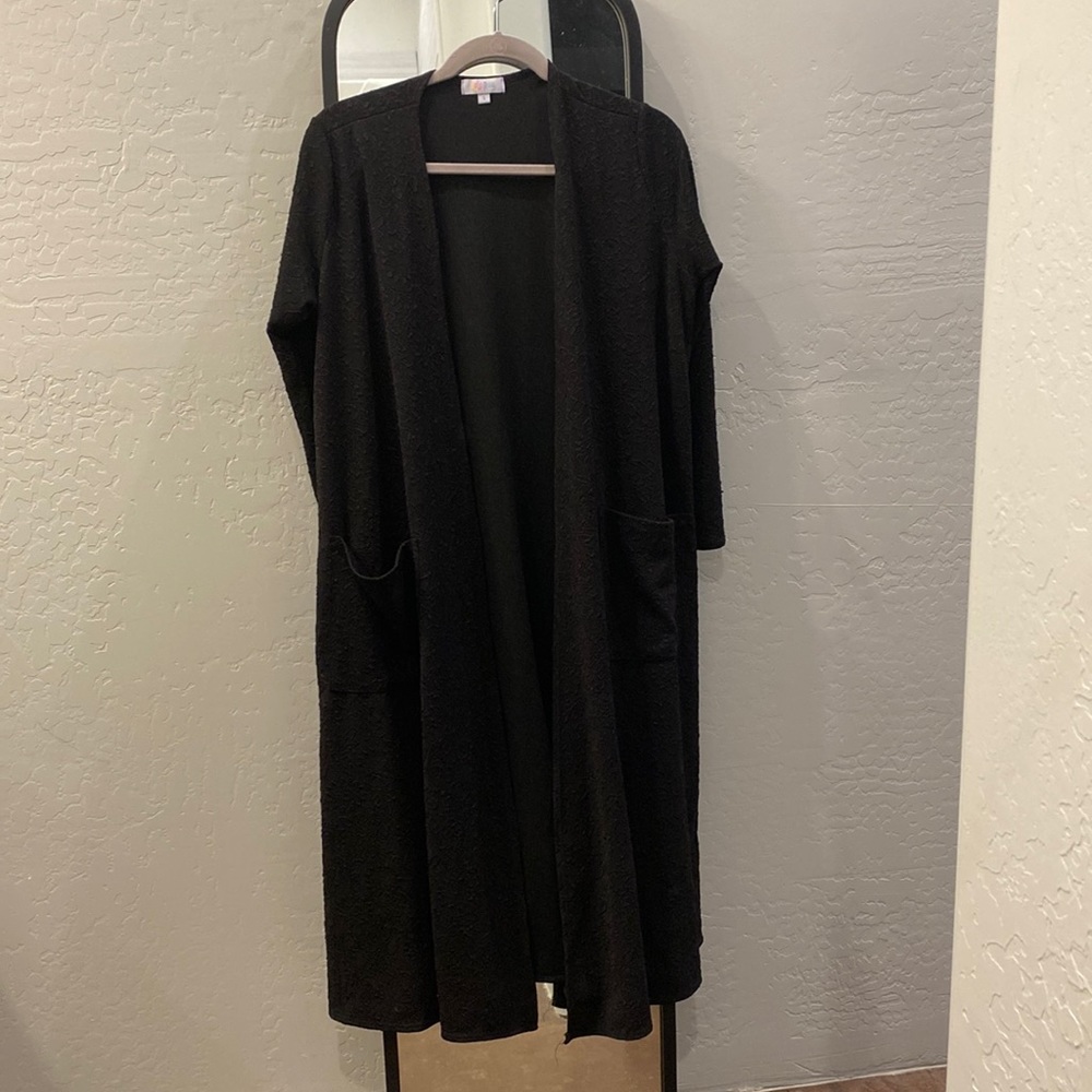 Black LulaRoe duster